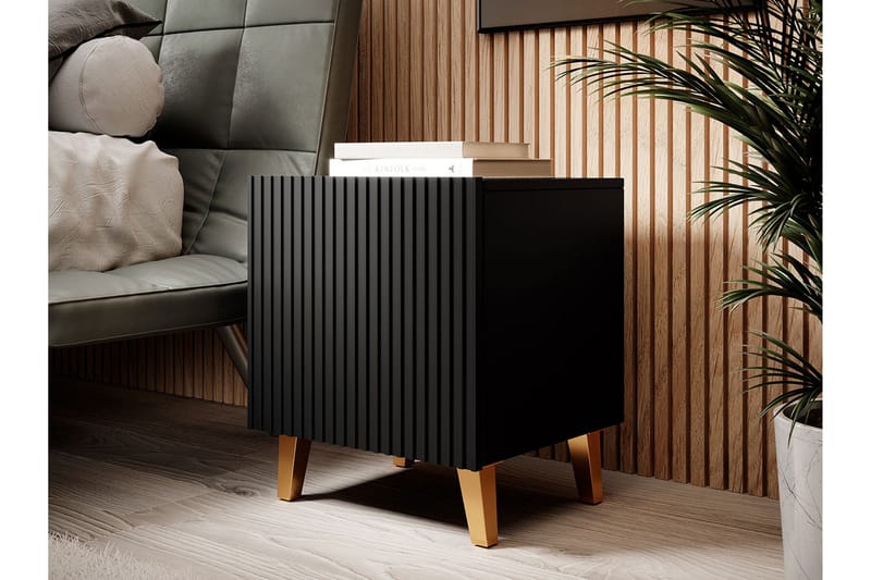 Juniskär Sängbord Fyrkantig Svart|Guld - Products - Möbler - Bord & matgrupp - Avlastningsbord & sidobord - Sängbord & nattduksbord