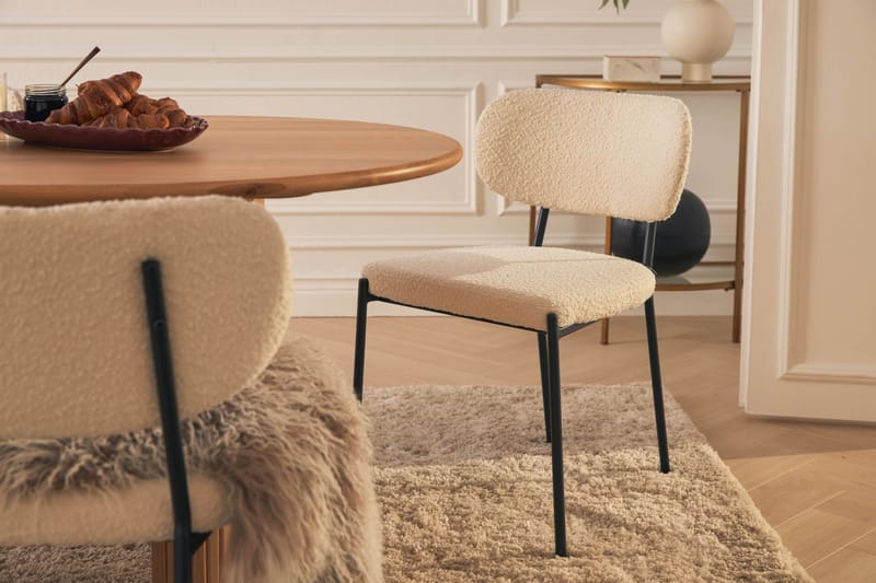 Noira Matbord 220 cm Massiv Ek med 6st Gemmiano Matstol - Natur - Products - Möbler - Bord & matgrupp - Matgrupp