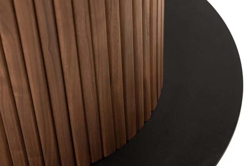 Noira Runt Litet Matbord Valnöt 120 cm - Brun / Ribbad - Products - Möbler - Bord & matgrupp - Matbord & köksbord