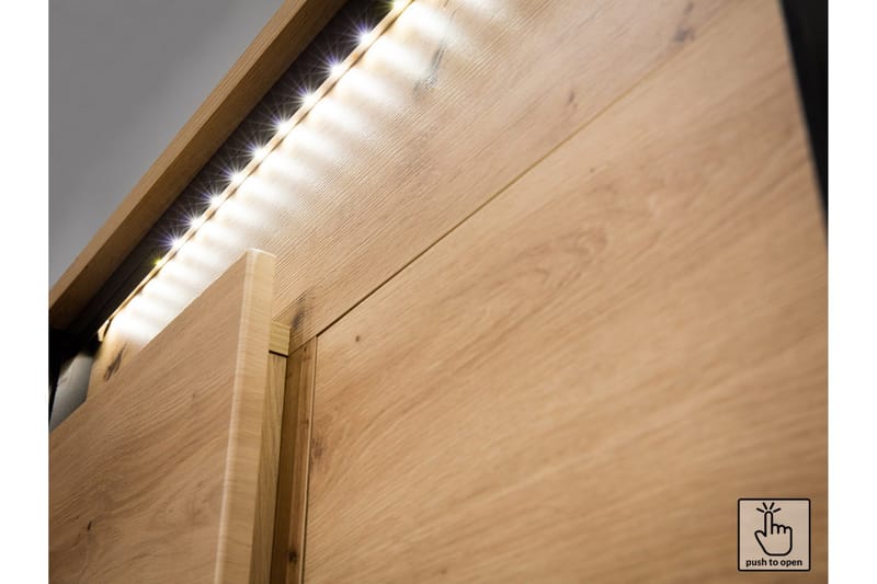 Quant Bord 84x140 cm - Ek/Svart - Products - Möbler - Bord & matgrupp - Matbord & köksbord