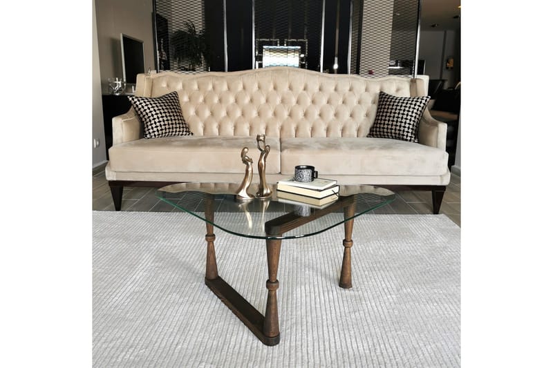 Sabani Soffbord 96 cm Trekantig - Valnötsbrun - Products - Möbler - Bord & matgrupp - Soffbord