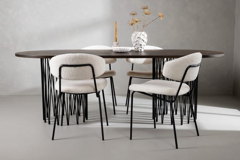 Stone Matgrupp 220 cm Oval med 4 Chico Stolar - Svart - Products - Möbler - Bord & matgrupp - Matgrupp