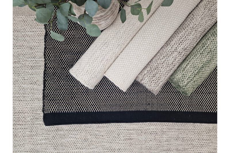 Torsby Ullmatta 160x230 cm Rektangulär - Svart - Products - Textil & mattor - Matta - Modern matta - Ullmatta