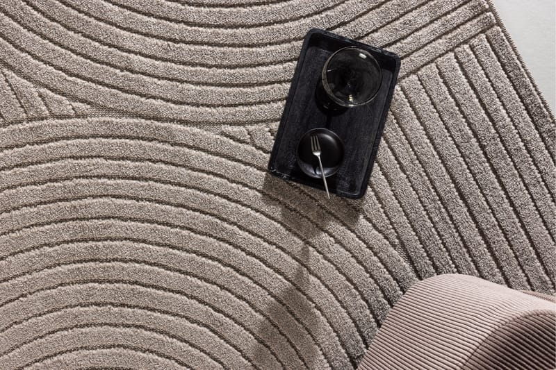 Vince Plastmatta 160x230 cm - Brun - Products - Utemöbler & utemiljö - Balkong & altan - Balkonggolv - Plastmatta balkong