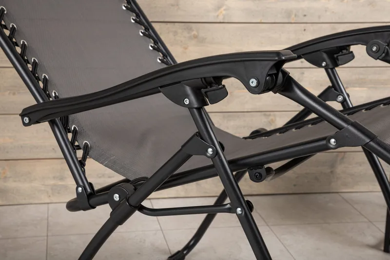 Melker Stol - Grå - Products - Utemöbler & utemiljö - Utestol & trädgårdsstol - Solstol - Baden baden stol