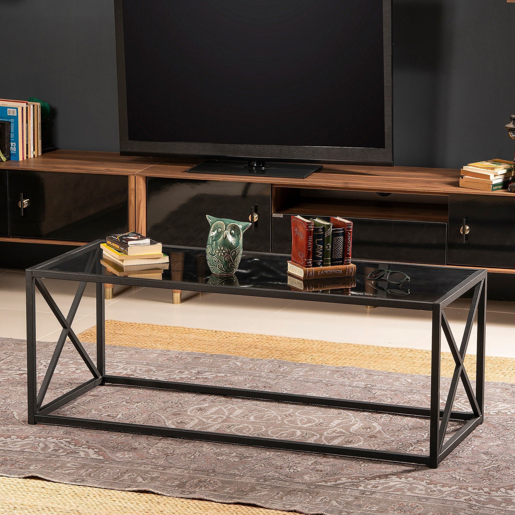 Geiser soffbord 120 x 50 cm - Svart Geiser soffbord 120 x 50 cm - Svart