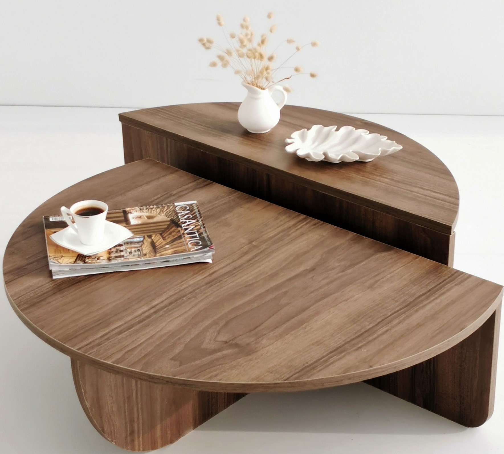 Soffbord i Valn�t 90 x 90 cm - Podium + M�beltassar