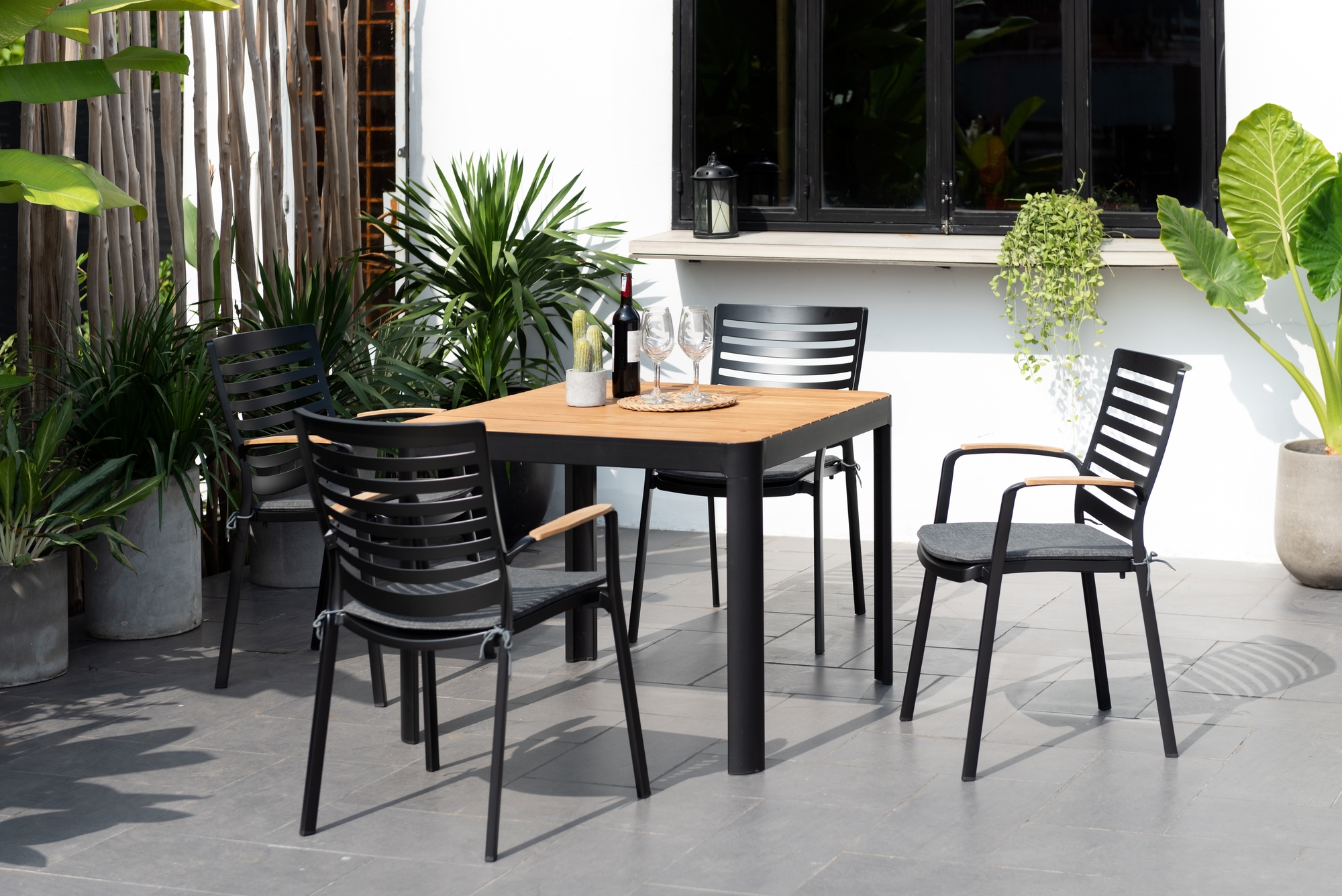 Portals eetgroep 1 - Zwart/teak