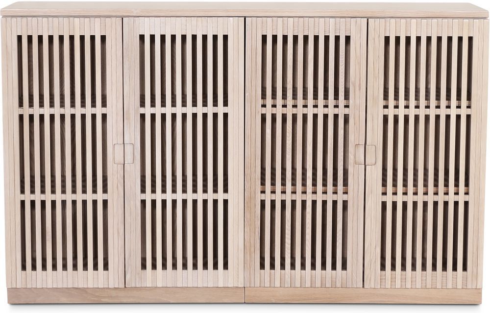 Level sideboard i whitewash med d�rrar i ribbor B40 cm