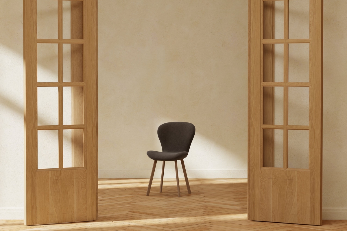 Matstol Lilja i brun linne