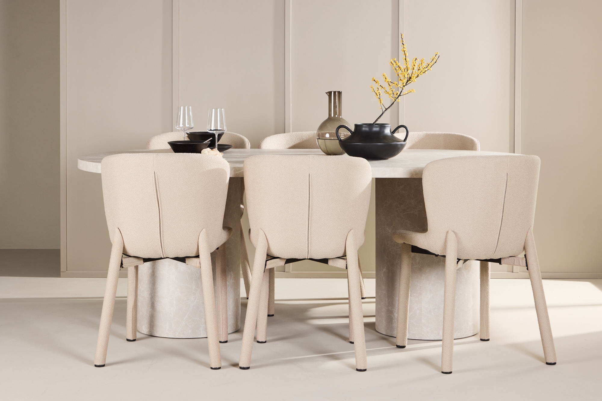 Matbord Narvik med 6 st Astoria stolar - Beige + 6.00 x