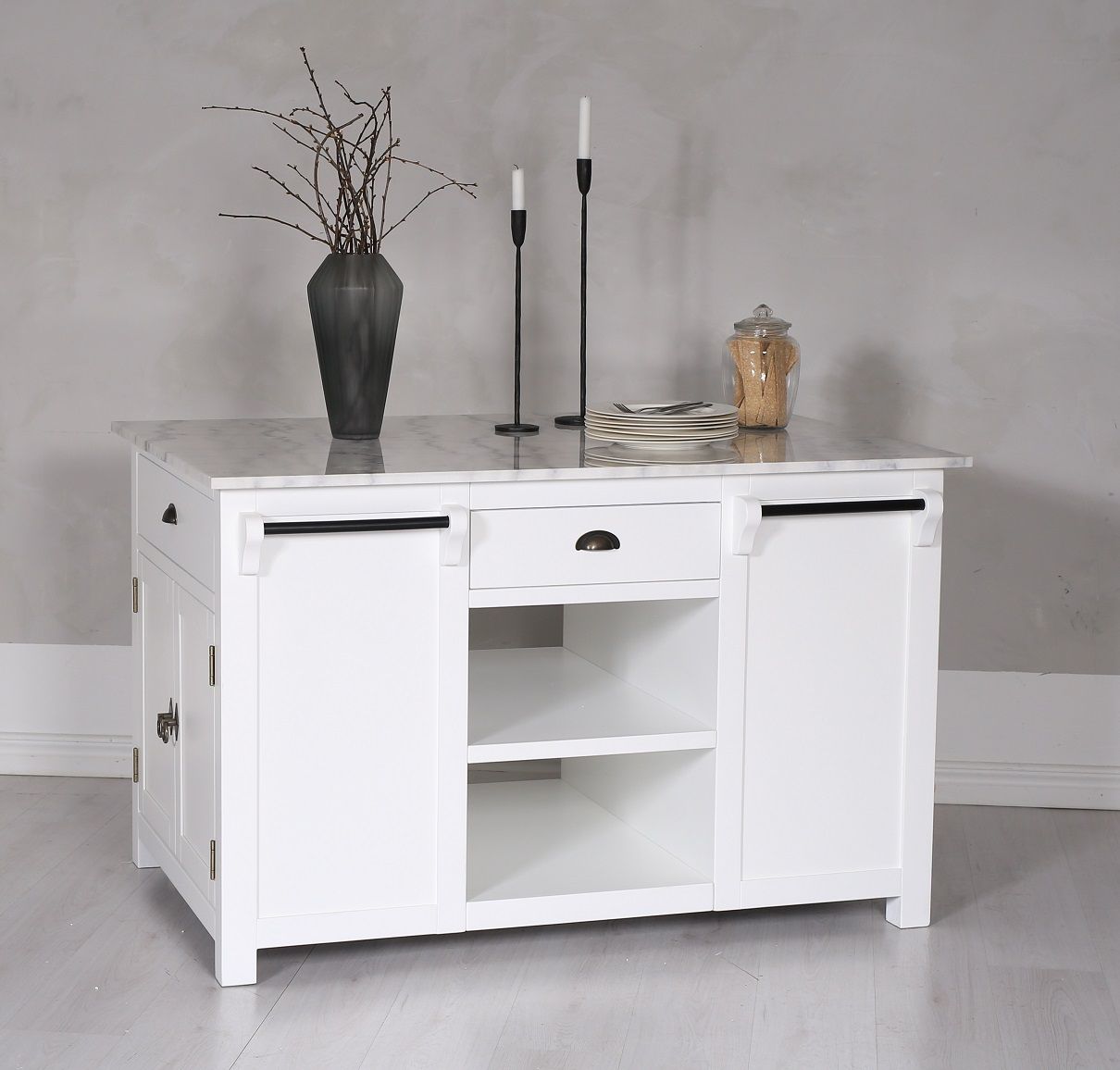 Heritage keukeneiland met wit marmeren blad