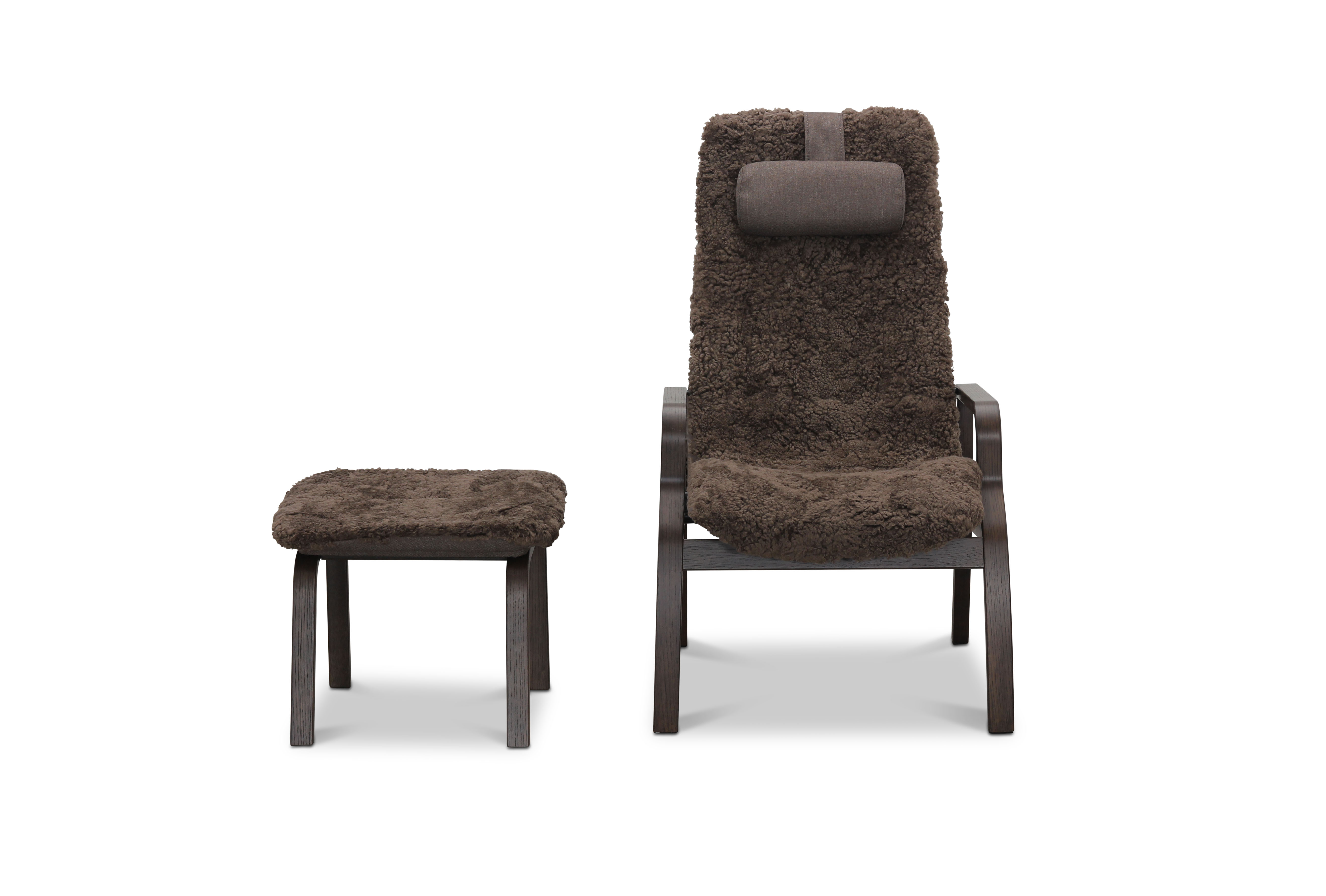 Fåtölj med fotpall fårskinn brun/ek - Frank Fåtölj med fotpall fårskinn brun/ek - Frank