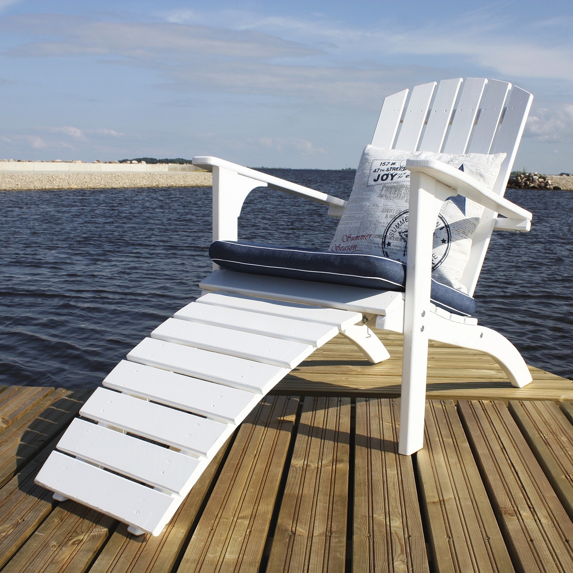 Kungshamn d�ckstol med fotst�d - Vit