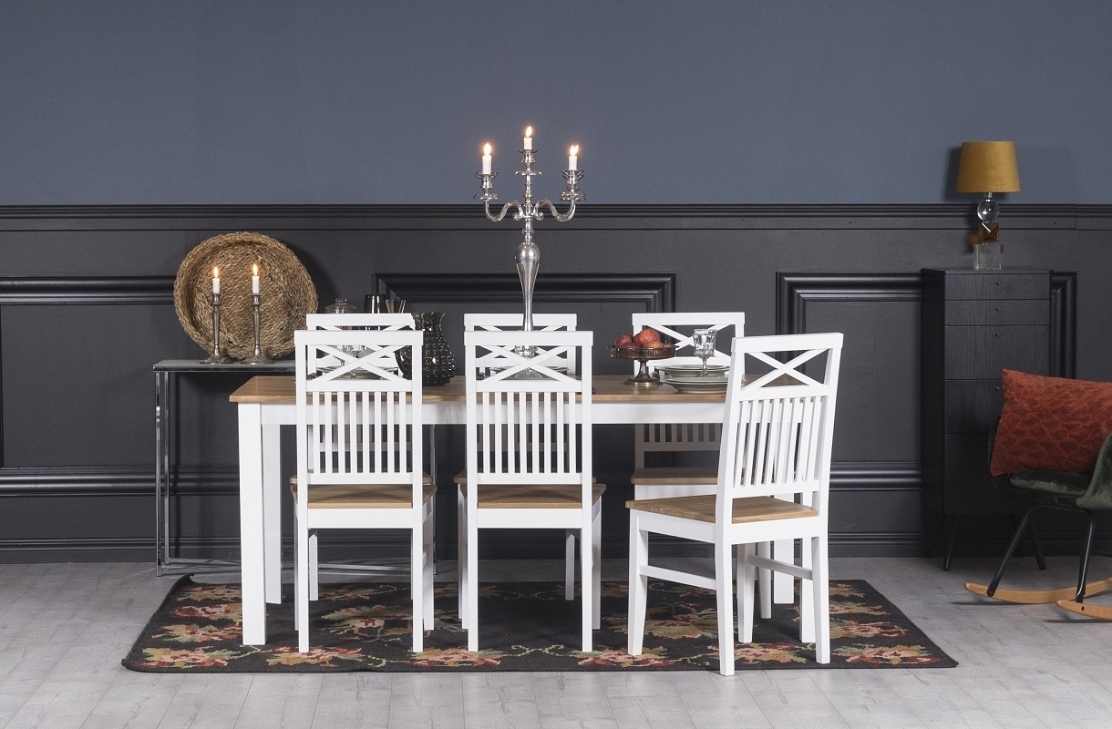 Dalar�s matgrupp 180 cm bord vit/ek med 6 st stolar kryss i ryggen + 6.00 x Stolsdyna