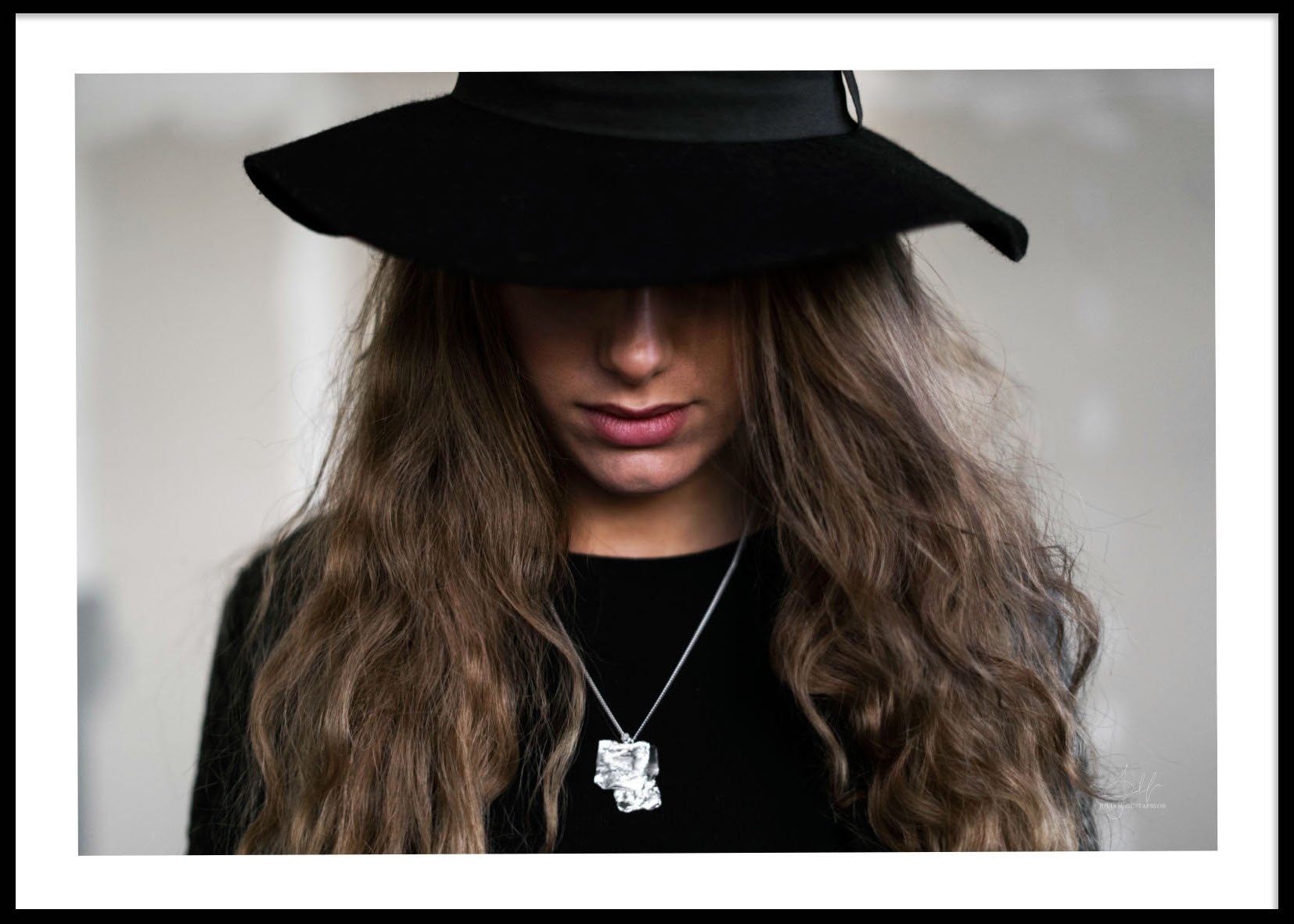 HAT PORTRAIT COLOR - Poster 50x70 cm