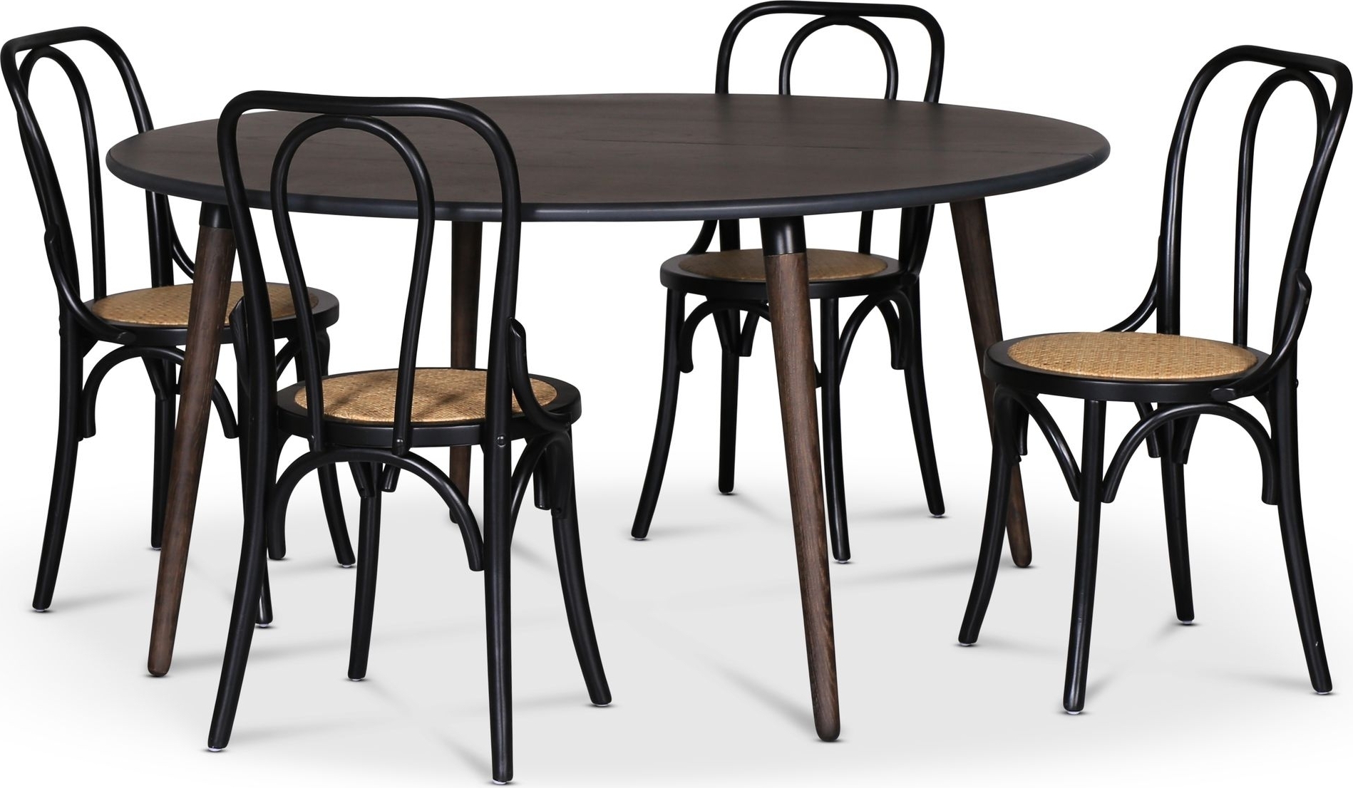 Omni matgrupp, runt matbord �130 cm inkl 4 st Tony svarta b�jtr� stolar - R�kf�rgad ek + 3.00 x M�beltassar