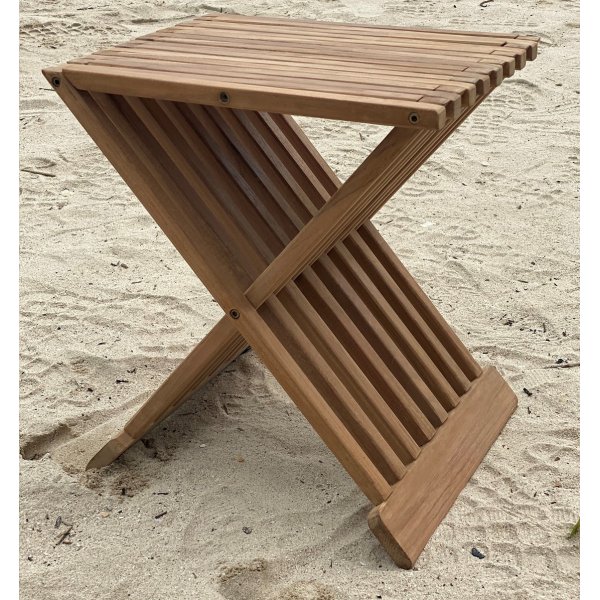 Saltö pall - Teak Saltö pall - Teak
