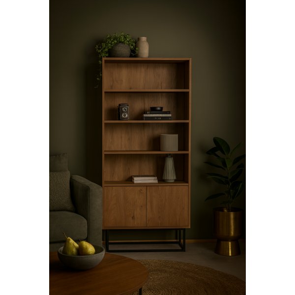 Notenhouten boekenkast - Reale Notenhouten boekenkast - Reale