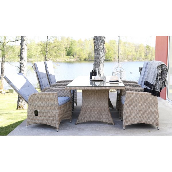 Matgrupp SIenna: Matbord inklusive 6 st Sienna fåtöljer Matgrupp SIenna: Matbord inklusive 6 st Sienna fåtöljer