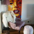 Kundbild ArtDeco lampbord - Krom: Så nöjd med rosa sittpuffen. Fin...