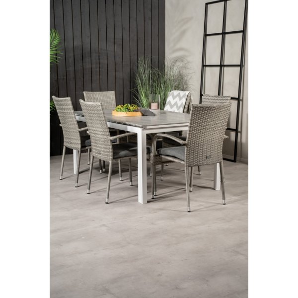 Levels utematgrupp med 6 st Anna stolar - Grå/Vit Levels utematgrupp med 6 st Anna stolar - Grå/Vit