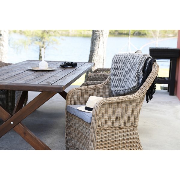 Matgrupp Lotus: Oxford bord inklusive 6 st Lotus f�t�ljer