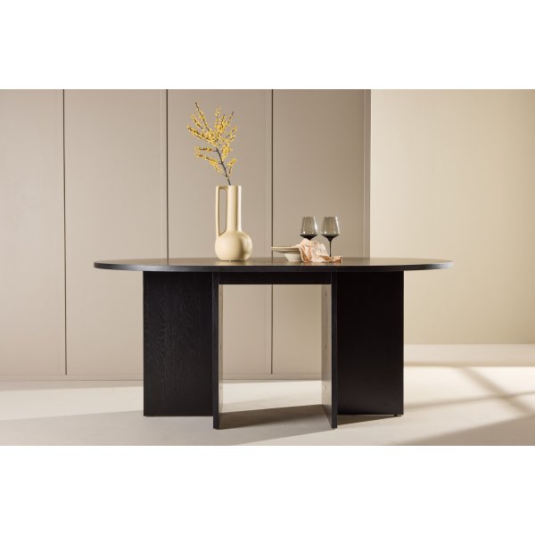 Strada matbord 120-170 x 120 cm - Svart Strada matbord 120-170 x 120 cm - Svart