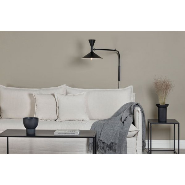 Strängnäs vägglampa - Svart Strängnäs vägglampa - Svart