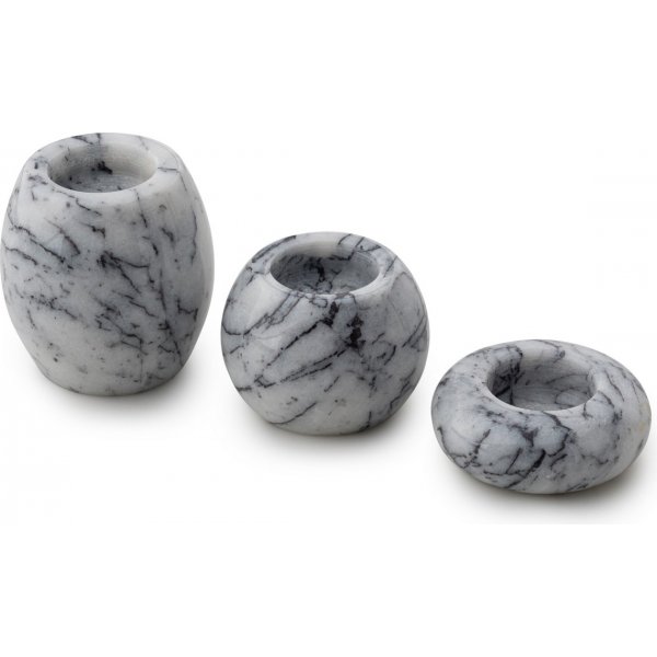 Ljushållare i vit marmor från Sicilien - 3 delar Ljushållare i vit marmor från Sicilien - 3 delar