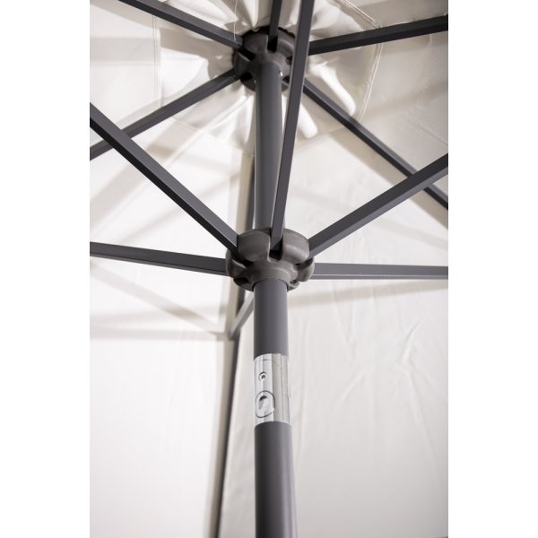 Leeds parasoll Ø300 cm - Vit Leeds parasoll Ø300 cm - Vit