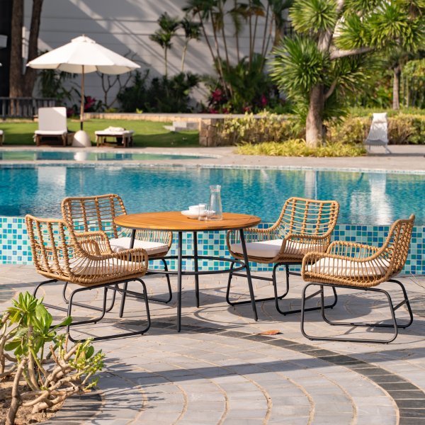 Utematstol Sommar i konstrotting Beige / Svart - 2 st