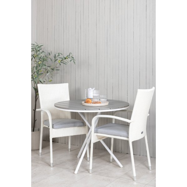 Parma utematgrupp med 2 st Anna stolar - Grå/Vit Parma utematgrupp med 2 st Anna stolar - Grå/Vit