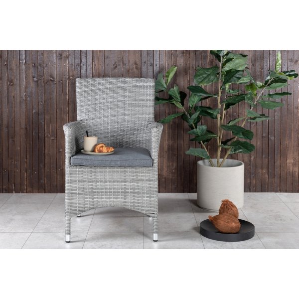 Malin matstol - Grå Malin matstol - Grå