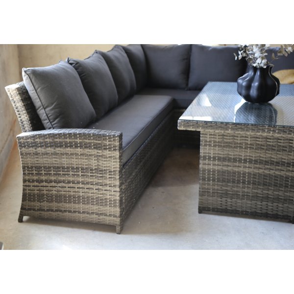 Daven utegrupp med bord - Grå konstrotting + Möbeltassar Daven utegrupp med bord - Grå konstrotting + Möbeltassar