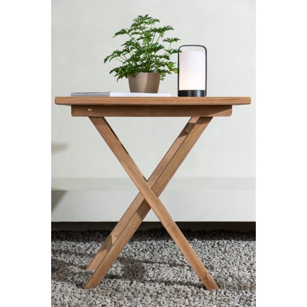 Kenya matbord 70 x 70 cm - Teak Kenya matbord 70 x 70 cm - Teak