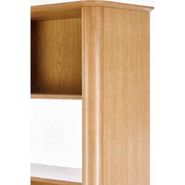 Giga bokhylla 97 cm - Ek/svart Giga bokhylla 97 cm - Ek/svart