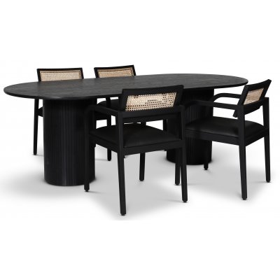 Nova matgrupp; ovalt matbord, svartbetsad ek + 4 st Siknäs karmstolar svart/rotting