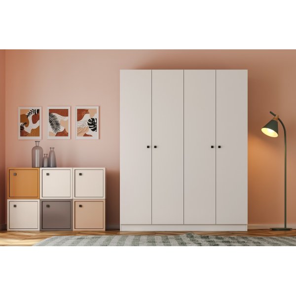 Regis garderob - Vit