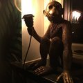 Kundbild Bordslampa Apa - Antik Mässing: Världens gladaste apa sprider...