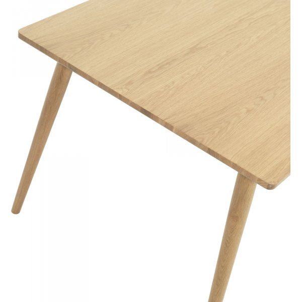 Table Yuma en chêne - 150x90 cm Table Yuma en chêne - 150x90 cm