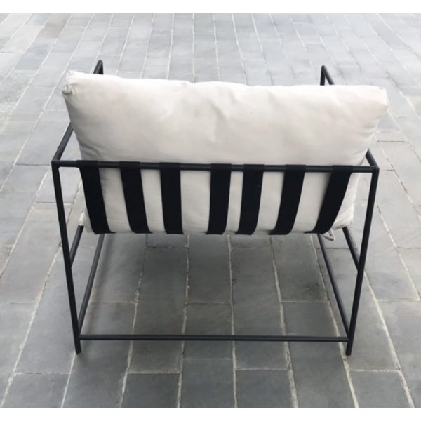 Raspö fåtölj - Svart / Vit Raspö fåtölj - Svart / Vit