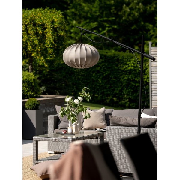 Anund golvlampa - Svart - 190 cm Anund golvlampa - Svart - 190 cm