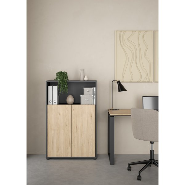 Bibliothèque basse avec portes Sign - Gris mat/hickory Bibliothèque basse avec portes Sign - Gris mat/hickory