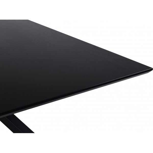 Piazza matbord 180 x 90 cm - Svart Piazza matbord 180 x 90 cm - Svart