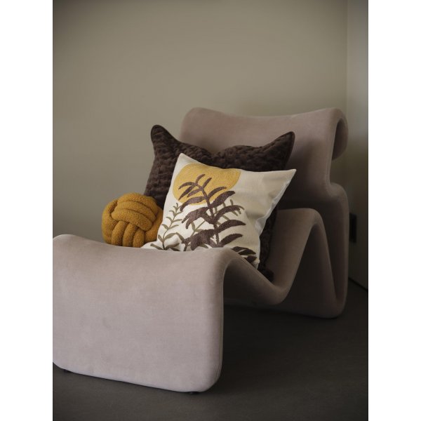 Coussin décoratif boule D22 cm - Jaune chaud Coussin décoratif boule D22 cm - Jaune chaud