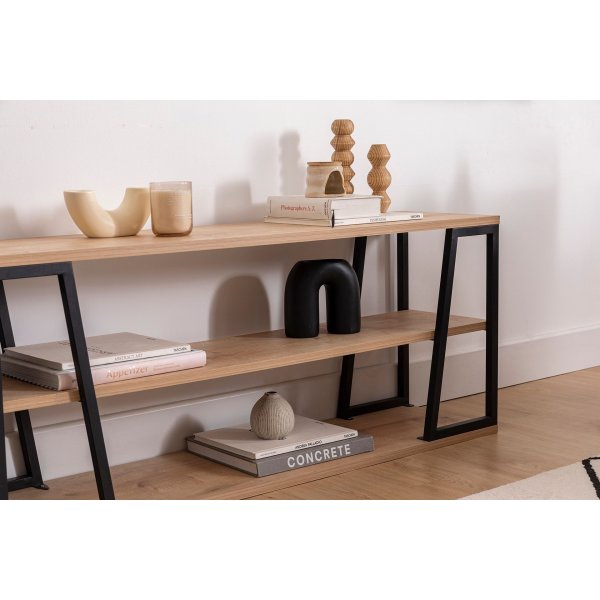 Lissa TV-bänk 160 cm - Safir ek/svart Lissa TV-bänk 160 cm - Safir ek/svart