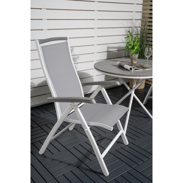 Parma utematgrupp med 2 st Albany stolar - Gr/Vit