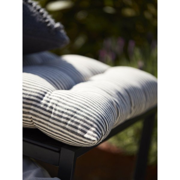 Coussin de chaise Kitty 40 x 40 cm - Noir/blanc Coussin de chaise Kitty 40 x 40 cm - Noir/blanc