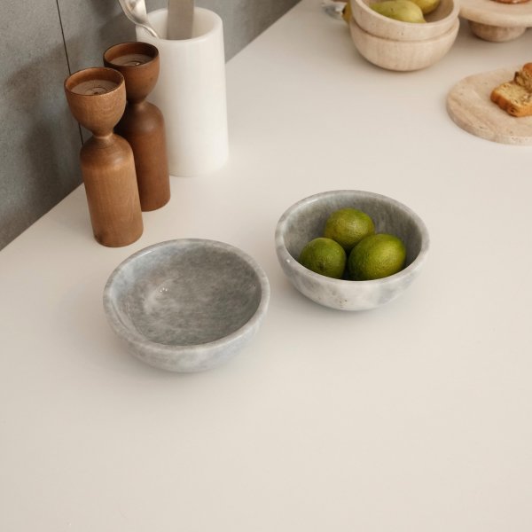 Skålar i grå marmor från Verona - 2 delar Skålar i grå marmor från Verona - 2 delar